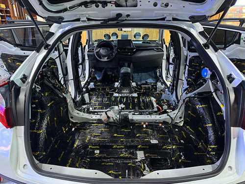 トヨタ・イザワ 全車用 防音用 ケース