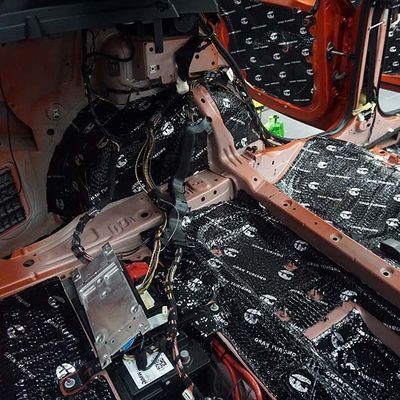 お買い得 高級車用防音マット 混合材料 オーダーメイド 自動車用防音 オンライン